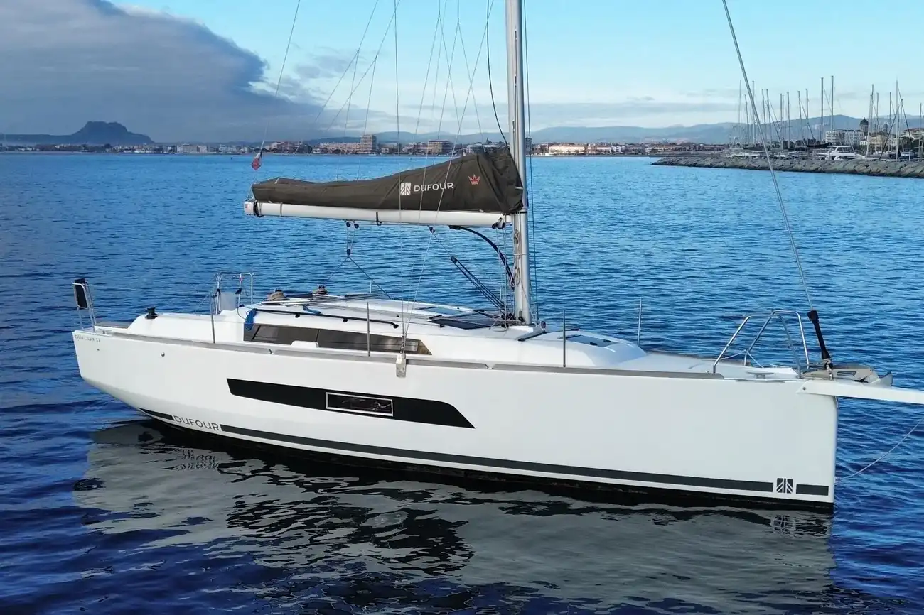 Dufour Yachts 32 usado à venda