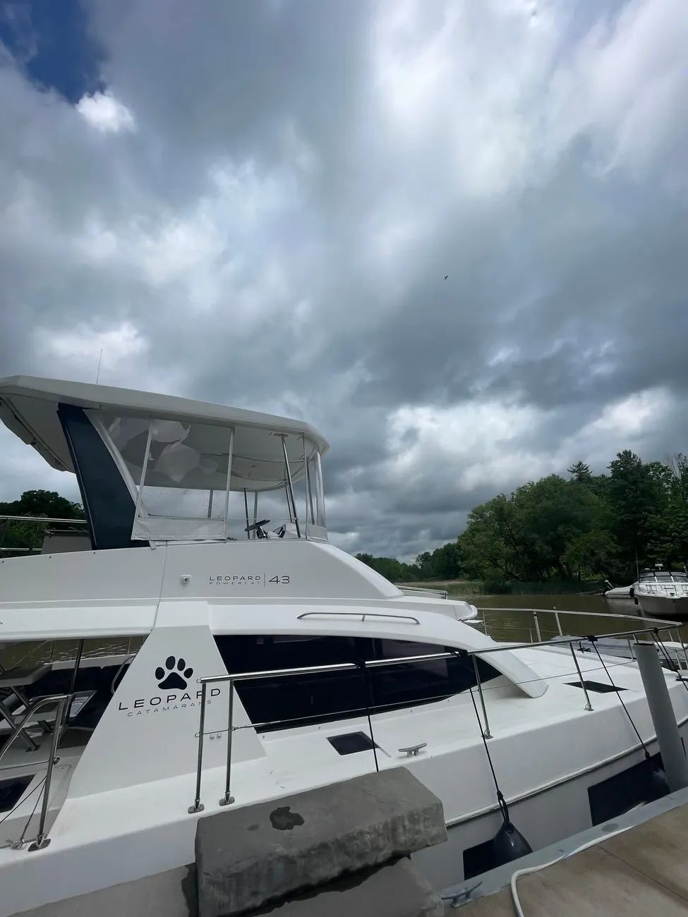 Leopard 43 Powercat de segunda mano en venta