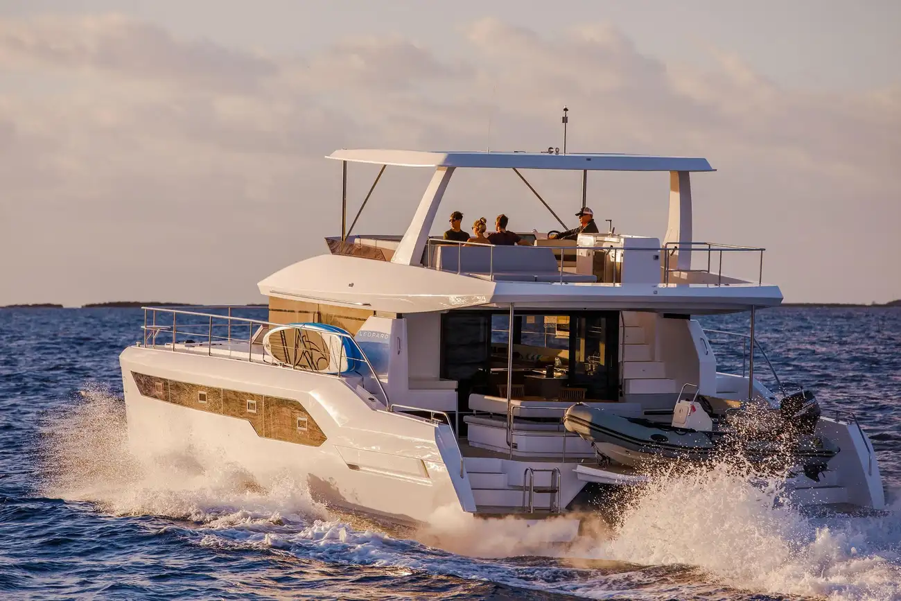 Leopard 53 Powercat usata in vendita