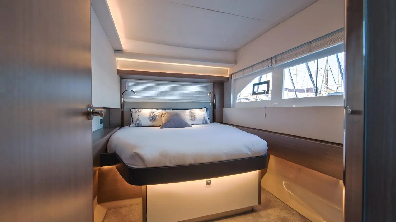 Leopard 53 Powercat usata in vendita