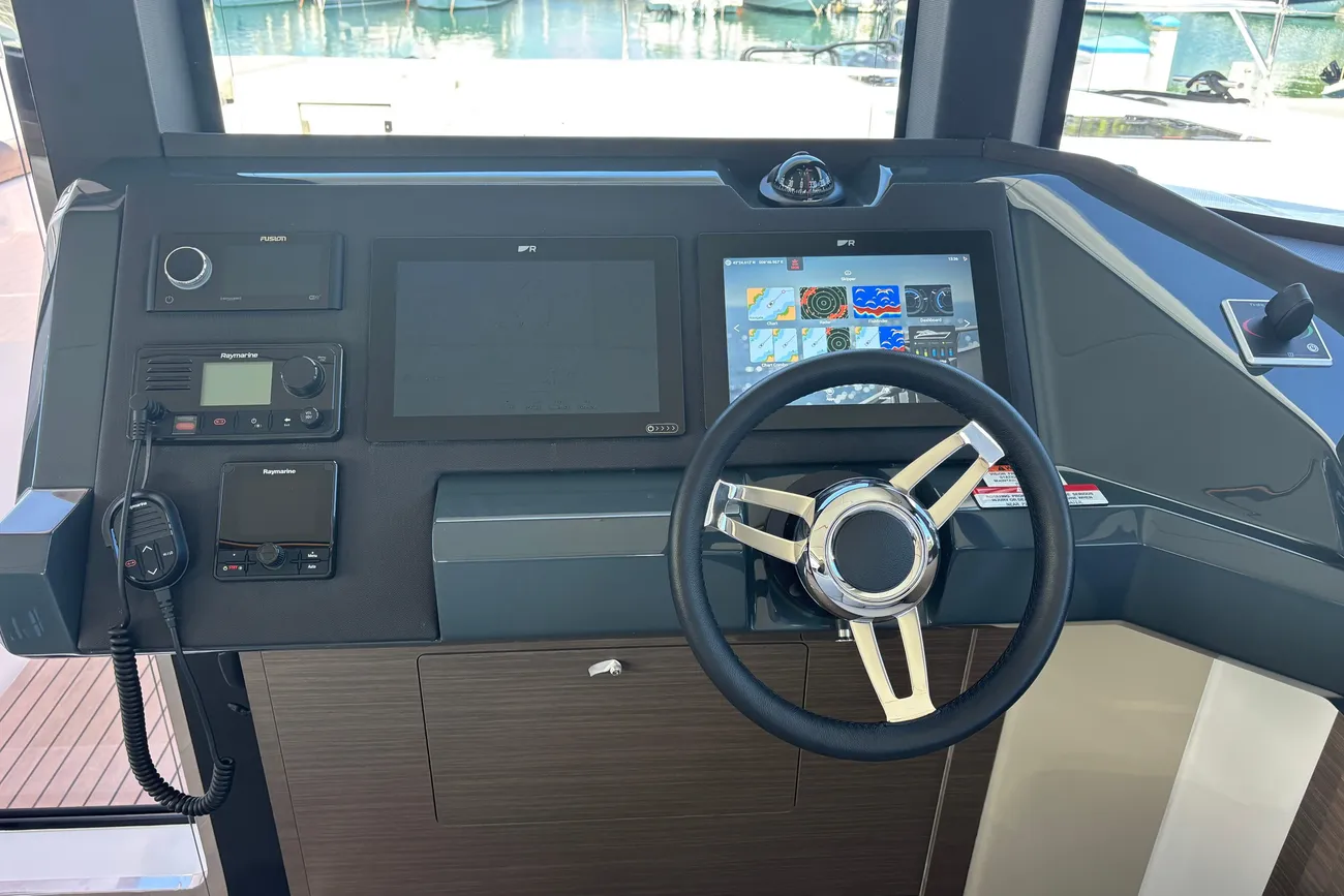 Leopard 53 Powercat de segunda mano en venta