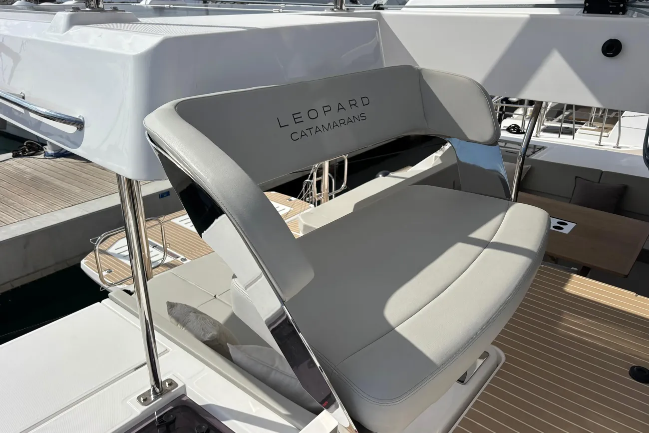 Leopard 52 usata in vendita