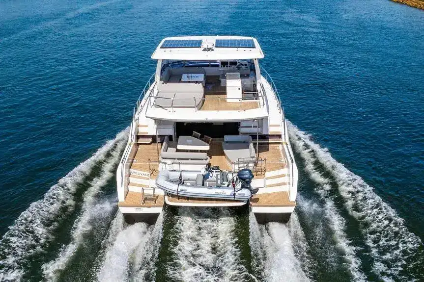 Leopard 53 Powercat usado à venda