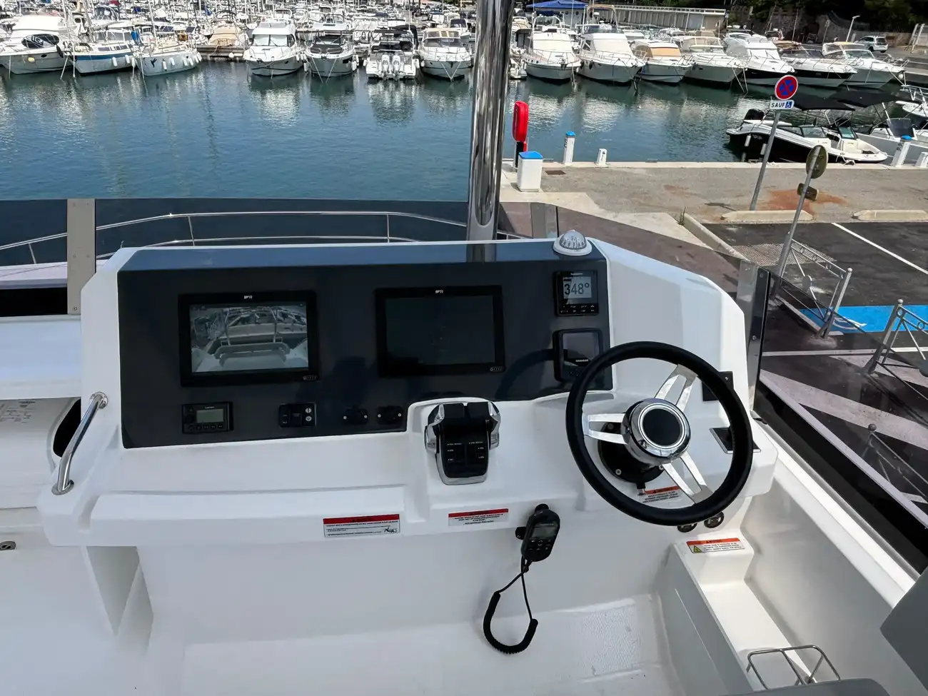 Leopard 40 Powercat usado à venda