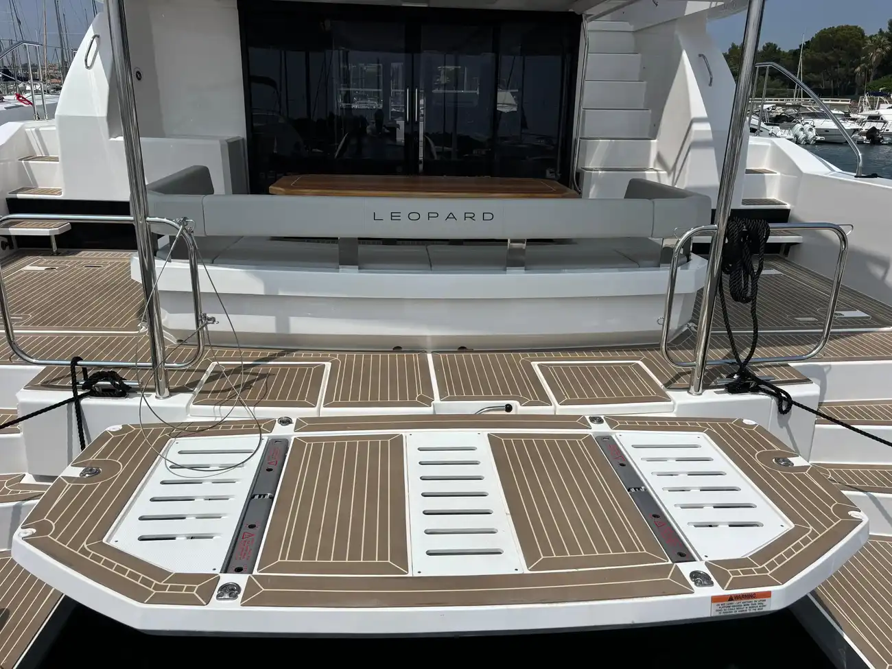 Leopard 46 Powercat usado à venda