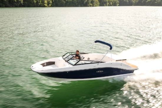 Sea Ray SPX 230 E usado à venda