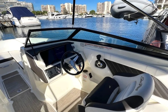Sea Ray SPX 230 E usado à venda