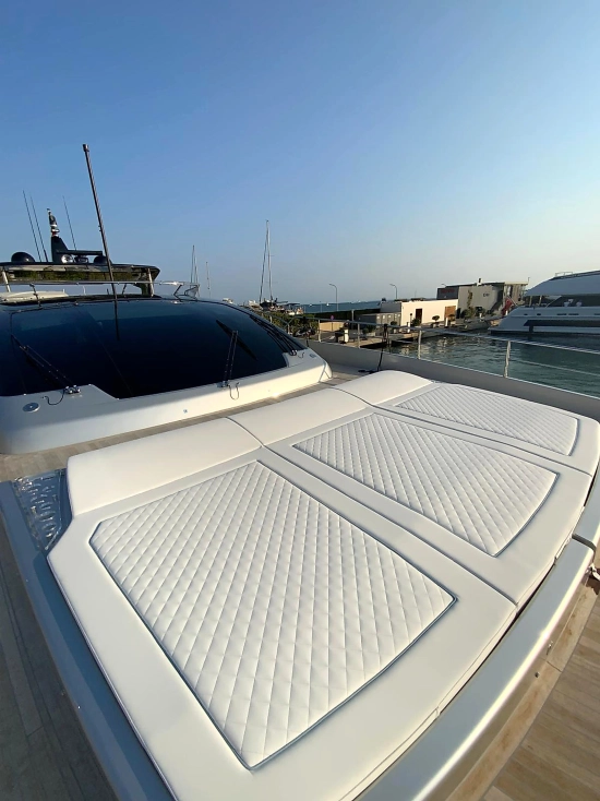 Riva Basilic Corsaro 100 usado à venda