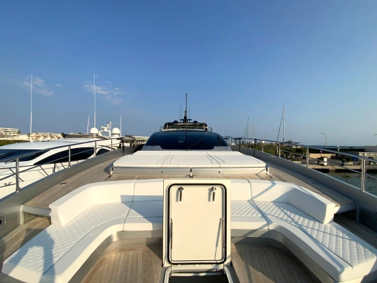 Riva Basilic Corsaro 100 usado à venda