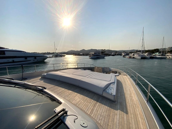 Riva Basilic Corsaro 100 usado à venda