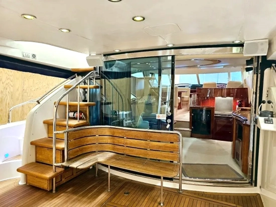 Fairline Squadron 58 Fly usado à venda
