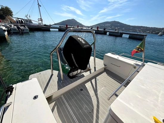 Axopar 28 T top usata in vendita
