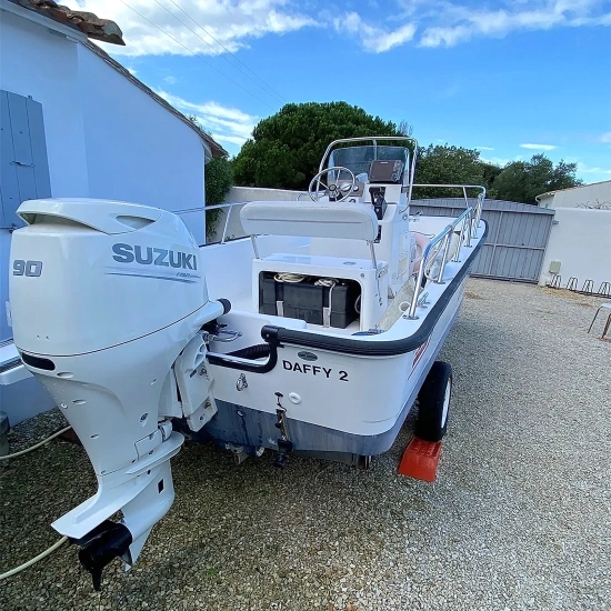 Boston Whaler 170 Montauk de segunda mano en venta