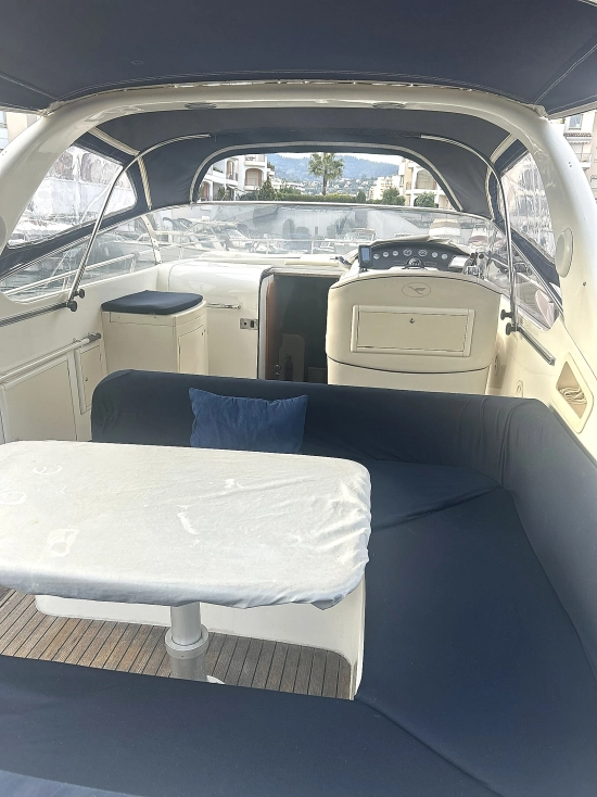 Airon Marine 325 usata in vendita
