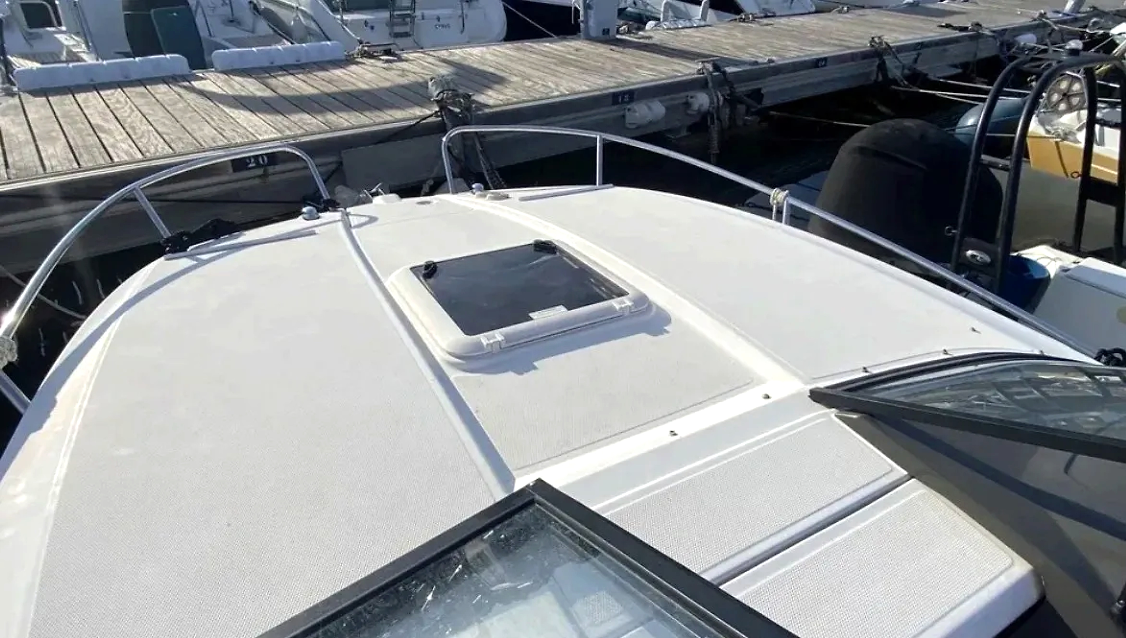 Bayliner Vr6 Cuddy usado à venda
