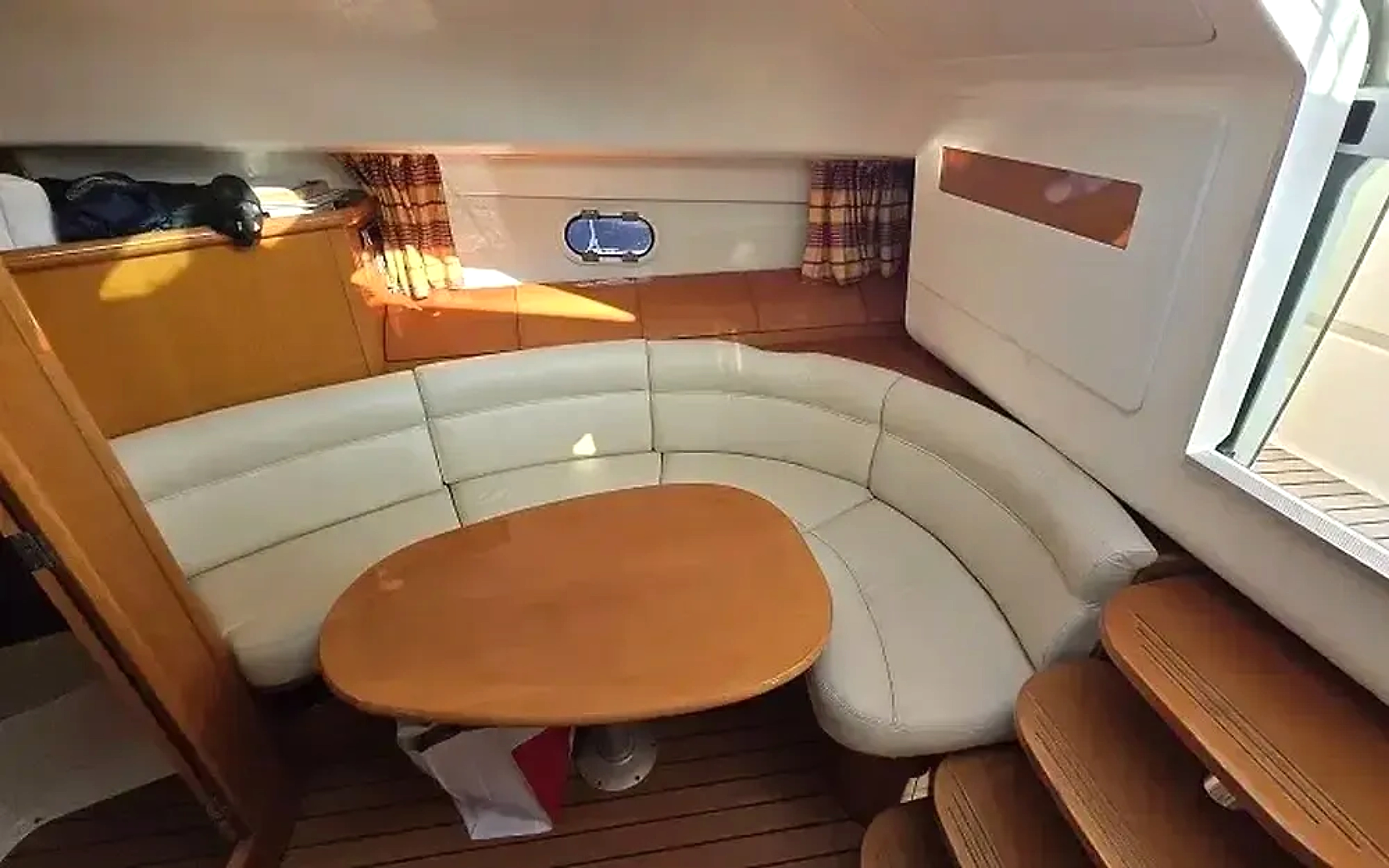 Jeanneau Prestige 34 usata in vendita