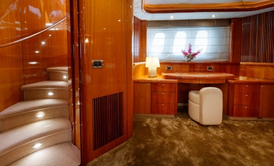 Sunseeker 82 Yacht usado à venda