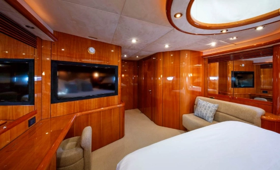 Sunseeker 82 Yacht usado à venda