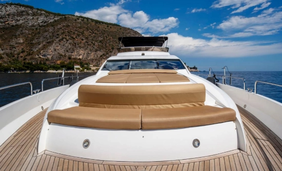 Sunseeker 82 Yacht usado à venda