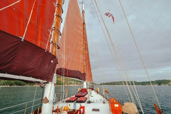 Custom Bud Macintosh schooner de segunda mano en venta