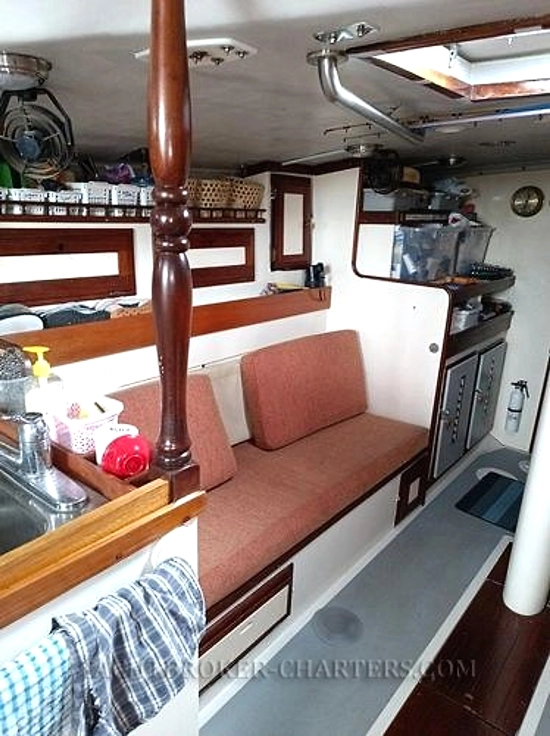 Columbia Yacht 43 usata in vendita