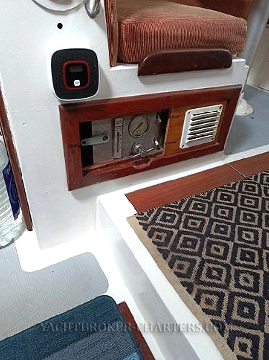 Columbia Yacht 43 usata in vendita