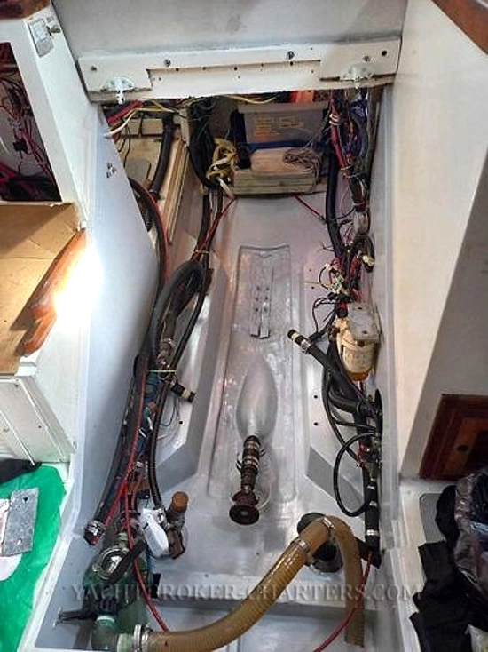 Columbia Yacht 43 usata in vendita