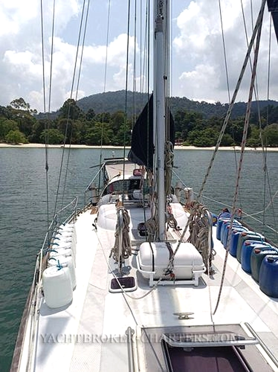 Columbia Yacht 43 usata in vendita