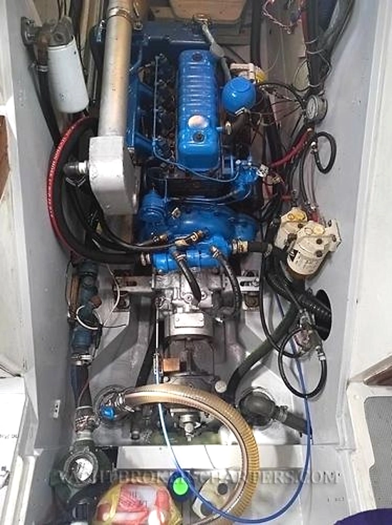 Columbia Yacht 43 usata in vendita
