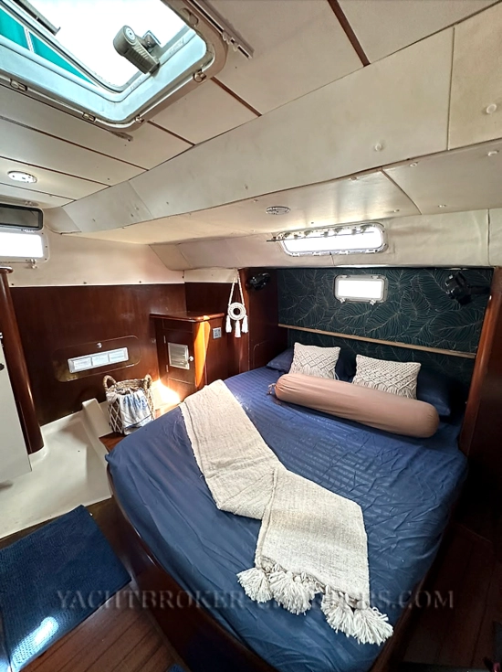 Beneteau Oceanis Clipper 40 CC usado à venda