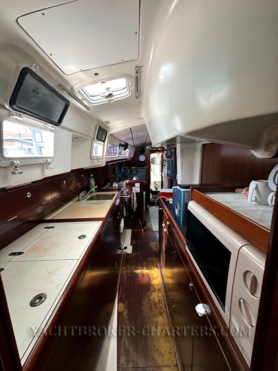 Beneteau Oceanis Clipper 40 CC usado à venda