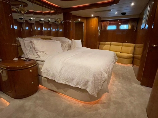 Elegance Yacht 82 de segunda mano en venta
