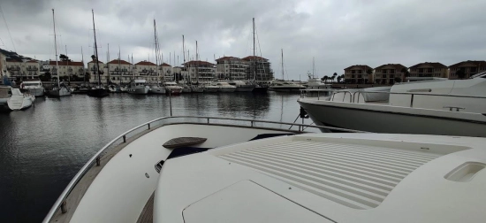 Elegance Yacht 82 de segunda mano en venta
