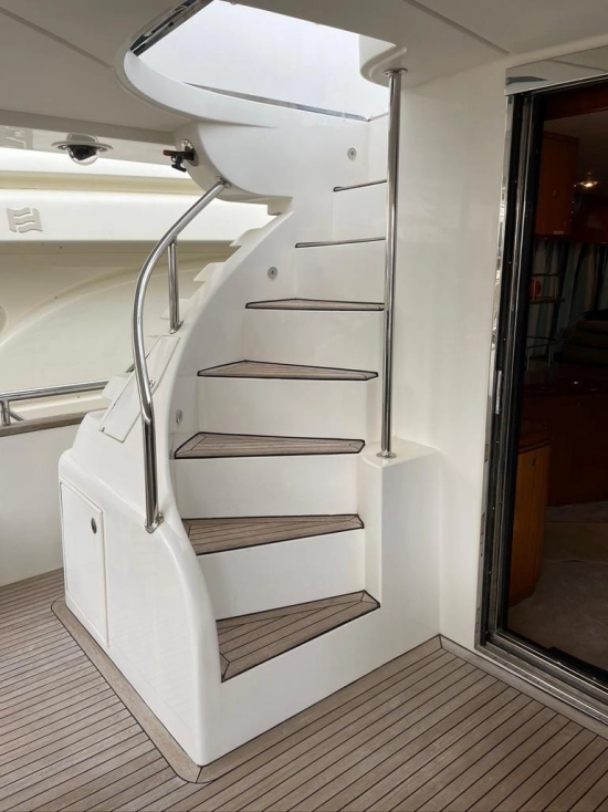Elegance Yacht 82 de segunda mano en venta