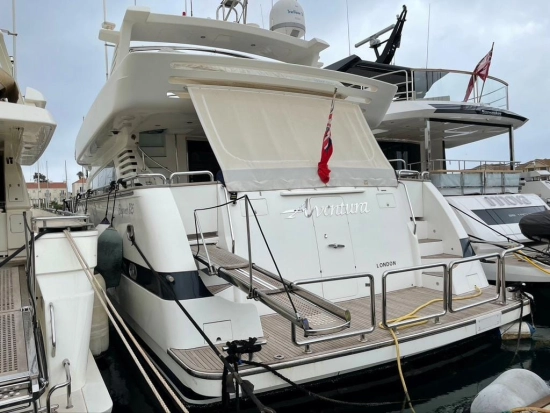 Elegance Yacht 82 de segunda mano en venta
