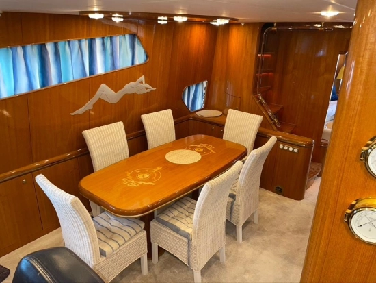 Elegance Yacht 82 de segunda mano en venta