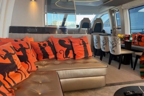 Azimut 72 usado à venda