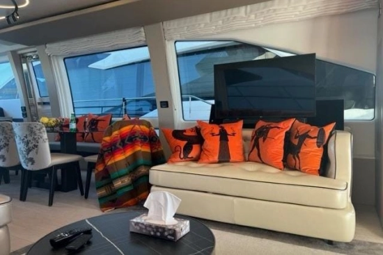 Azimut 72 usado à venda
