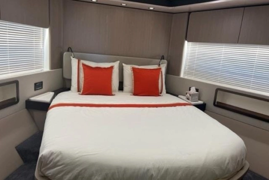 Azimut 72 usado à venda