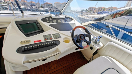 Sunseeker Predator 56 usata in vendita