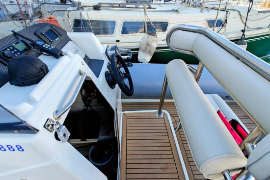 Protector RIB 8.75 m usado à venda