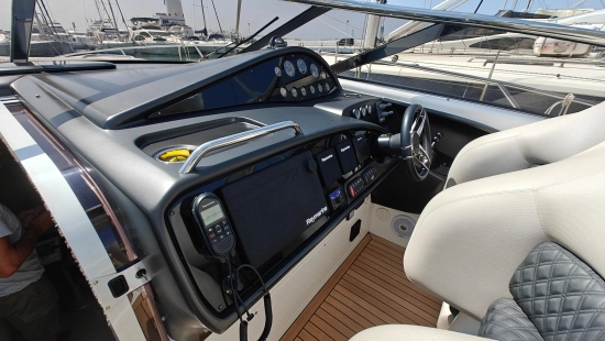 Sunseeker Superhawk 43 usata in vendita