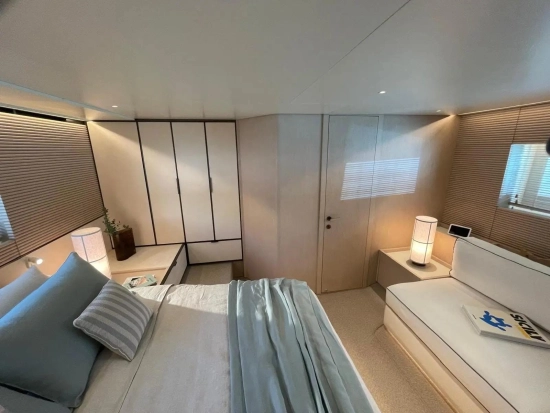 Azimut Seadeck 6 usata in vendita
