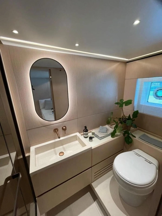 Azimut Seadeck 6 usata in vendita