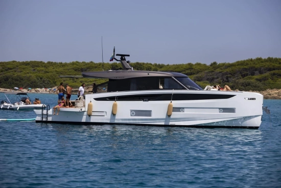 Azimut Seadeck 6 usata in vendita