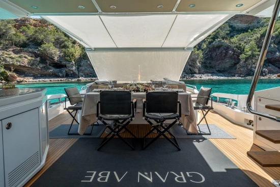 Azimut 77S usado à venda