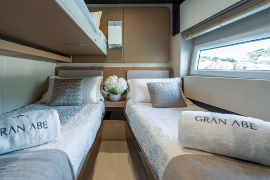 Azimut 77S usado à venda