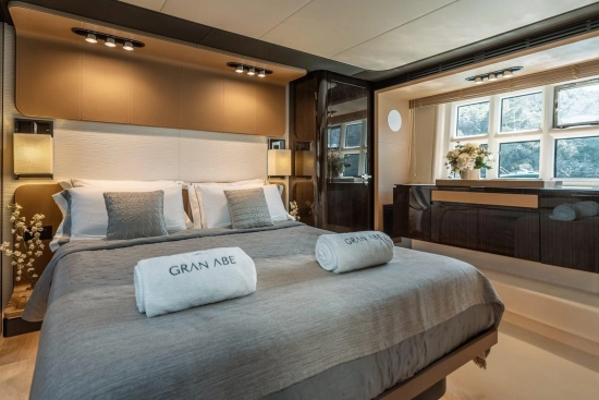 Azimut 77S usado à venda