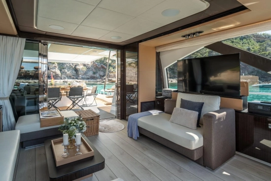 Azimut 77S usado à venda
