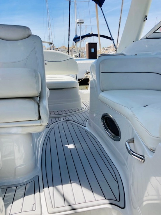 Crownline 270 CR usado à venda